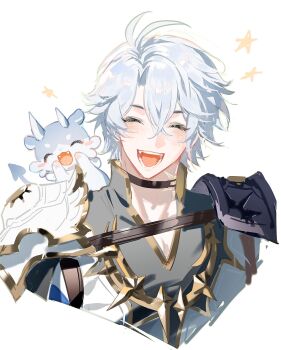 1boy :d antenna_hair armor black_choker black_shirt blush chimera_(honkai:_star_rail) chinese_commentary choker closed_eyes coat commentary_request highres honkai:_star_rail honkai_(series) male_focus neck_tattoo open_mouth parted_bangs pauldrons phainon_(honkai:_star_rail) phainon_(vigethos)_(honkai:_star_rail) shirt short_hair shoulder_armor single_pauldron smile solo suirandanshihao sun_symbol sun_tattoo tan tattoo white_coat white_hair