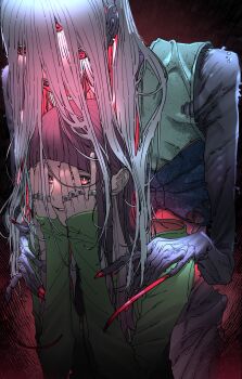 2girls black_hair extra_eyes gado hands_on_another&#039;s_shoulders height_difference highres horror_(theme) jacket long_hair monster_girl multiple_girls original peeking_through_fingers red_eyes torn_clothes track_jacket very_long_fingernails white_hair