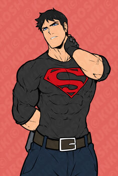 1boy absurdres bara belt black_gloves black_hair black_pants black_shirt blue_eyes covered_abs covered_erect_nipples covered_navel dc_comics fingerless_gloves gloves hand_on_own_neck highres kon-el kuroshinki large_pectorals looking_at_viewer male_focus muscular muscular_male pants pectorals shirt short_hair simple_background solo superboy taut_clothes taut_shirt watermark young_justice
