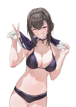 1girl absurdres arknights bare_arms bare_shoulders beach_towel bell bikini breasts bright_pupils brown_hair chinese_commentary cleavage collarbone commentary_request cowboy_shot gn_tuituji grin hair_between_eyes hairband highres holding holding_towel jingle_bell long_bangs looking_at_viewer medium_breasts navel neck_bell one_eye_closed parted_lips pink_nails priestess_(arknights) purple_bikini purple_eyes raised_eyebrows short_hair sidelocks simple_background smile solo stomach swimsuit thigh_gap towel towel_around_neck v water_drop wet wet_hair white_background