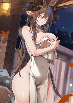 1girl animal_ears breast_hold breasts brown_hair cleavage closed_eyes collarbone covering_privates extra_ears galleon_(granblue_fantasy) granblue_fantasy highres horns lantern large_breasts long_hair multicolored_hair naked_towel nude_cover onsen paper_lantern parted_lips pointy_ears simao_(x_x36131422) solo_focus streaked_hair swept_bangs thighs towel