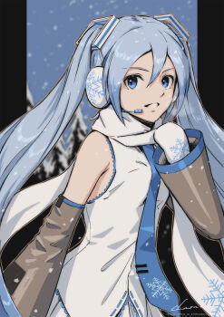 Rule 34 | 1girl, absurdres, black sleeves, blue eyes, blue hair, blue necktie, detached sleeves, earmuffs, hatsune miku, headphones, highres, light smile, looking at viewer, mittens, necktie, parted lips, scarf, shirt, sleeveless, sleeveless shirt, snowflake print, snowing, solo, tyanoki, upper body, vocaloid, white mittens, white scarf, white shirt, yuki miku, yuki miku (2011)