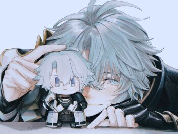 1boy absurdres black_gloves blue_eyes character_doll crossed_bangs doll fingerless_gloves fingernails gloves grey_background grey_hair hair_between_eyes highres honkai:_star_rail honkai_(series) ieririr looking_at_viewer male_focus parted_bangs phainon_(honkai:_star_rail) short_hair simple_background smile solo yellow_pupils