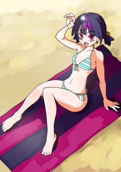 1girl absurdres aqua_bikini arm_up barefoot beach beach_towel bikini black_hair blush breasts collarbone commentary_request coqui_saporana earrings eyelashes full_body hand_on_ground highres jewelry misomaru multicolored_hair open_mouth purple_hair red_eyes rummy_&amp;_coqui sand scar scar_across_eye scar_on_face sharp_teeth short_twintails sitting small_breasts smile solo stomach streaked_hair striped_bikini striped_clothes swimsuit teeth towel twintails two-tone_hair upper_teeth_only virtual_youtuber