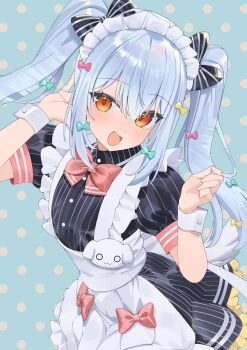 1boy apron blue_background blush bow bowtie commission crossdressing crossdressing_(mtf) dog_tail grey_hair hair_between_eyes hair_bow highres inuyama_tamaki inuyama_tamaki_(2nd_costume) koyo2023 maid maid_apron maid_headdress noripro open_mouth orange_eyes pink_bow skeb_commission solo tail trap twintails
