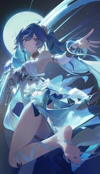 1girl absurdres ahoge ancient_greek_clothes armlet bare_shoulders barefoot blue_eyes blue_hair blue_skirt breasts closed_mouth commentary feet from_side full_moon gold_bra greco-roman_clothes hand_up highres iuno_(wuthering_waves) jewelry laurel_crown leg_up leg_wrap legs looking_at_viewer looking_to_the_side medium_breasts miniskirt modare moon multicolored_hair night outdoors skirt smile soles solo streaked_hair thighlet toes turning_head twintails vambraces wuthering_waves