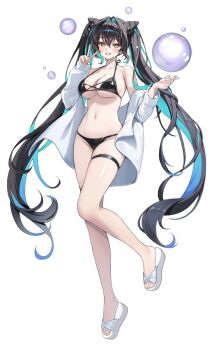 1girl alternate_costume aqua_hair bikini black_bikini black_hair breasts bubble commentary full_body goddess_of_victory:_nikke hair_intakes highres large_breasts little_mermaid_(nikke) long_hair looking_at_viewer looking_to_the_side multicolored_hair navel neil_(neil_nim) sandals simple_background smile solo stomach swimsuit symbol-only_commentary thighs twintails two-tone_hair very_long_hair white_background yellow_eyes