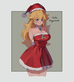 1girl blonde_hair blue_eyes blue_gemstone blush breasts cleavage dress earrings elbow_gloves fur-trimmed_dress fur-trimmed_headwear fur_trim gem gloves hat highres jewelry large_breasts long_hair looking_at_viewer mario_(series) nintendo parted_lips princess_peach red_dress red_hat santa_costume santa_dress santa_hat sato_hagamaki short_dress simple_background solo sphere_earrings strapless strapless_dress white_gloves