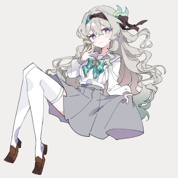 1girl absurdres black_hairband black_ribbon blue_pupils blush bow bowtie brown_shoes buttons closed_mouth collared_shirt comorebi double-breasted firefly_(honkai:_star_rail) firefly_(spring_missive)_(honkai:_star_rail) gradient_eyes gradient_hair green_bow green_bowtie grey_hair grey_sailor_collar grey_skirt hair_between_eyes hair_intakes hair_ornament hair_ribbon hairband hashtag-only_commentary highres honkai:_star_rail honkai_(series) long_hair multicolored_eyes multicolored_hair plaid_bow plaid_bowtie plaid_clothes pleated_skirt ribbon sailor_collar shirt shoes simple_background skirt smile solo thighhighs white_background white_shirt white_thighhighs