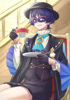 1boy alternate_costume ascot black_coat black_gloves black_hat black_shorts black_vest blue_ascot blue_gemstone blue_pupils blunt_ends boater_hat cat_mask chain chair coat coat_on_shoulders collared_shirt commentary_request cup domino_mask dress_shirt eye_mask eyeliner eyeshadow formal_clothes frilled_ascot frilled_shirt_collar frills gem genshin_impact gloves gold gold_chain gold_trim grin half_gloves hands_up hat highres holding holding_cup holding_plate layered_ascot layered_sleeves long_sleeves looking_at_viewer makeup male_focus mask plate pleated_shorts pom_pom_(clothes) purinigax purple_ascot purple_eyes purple_hair purple_mask purple_sleeves red_eyeliner red_eyeshadow scaramouche_(genshin_impact) shirt shorts sitting smile solo stairs teeth two-sided_sleeves undershirt vest wanderer_(genshin_fes_2026)_(genshin_impact) wanderer_(genshin_impact) white_shirt white_sleeves white_trim wispy_bangs
