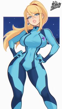 1girl absurdres artist_logo blonde_hair blue_bodysuit blue_eyes bodysuit breasts commentary covered_navel english_commentary hands_on_own_hips highres large_breasts logo long_hair looking_at_viewer metroid mole mole_under_mouth nintendo parted_lips ponytail samus_aran sidelocks skin_tight solo srbready standing zero_suit