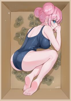 1girl absurdres ass bare_legs barefoot blue_eyes blush bocchi_the_rock! box breasts closed_mouth commentary double_bun english_commentary feet from_above full_body gotoh_hitori hair_bun highres ice ice_cube in_box in_container large_breasts looking_at_viewer lying median_furrow official_alternate_costume on_side pink_hair profile rounizm school_swimsuit short_hair shoulder_blades signature soles solo swimsuit toes
