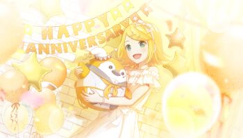 1girl :d arm_tattoo balloon banner blonde_hair blush collarbone colorful_palette cosplay dot_nose dress frilled_dress frills game_cg green_eyes hair_ornament hairband hairclip happy_anniversary highres holding holding_toy kagamine_rin kagamine_rin_(cosplay) looking_at_viewer medium_hair number_tattoo official_art open_mouth phenny_(project_sekai) project_sekai see-through_balloon smile solo star_(symbol) star_balloon tattoo third-party_source toy vignetting vocaloid white_dress white_hairband
