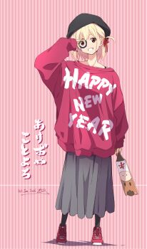 1girl beret black_hat blonde_hair body_writing casual full_body grey_skirt happy_new_year hat highres looking_at_viewer lycoris_recoil new_year nii_manabu nishikigi_chisato print_sweater red_eyes red_nails red_shoes red_sweater shoes skirt solo standing striped_background sweater vertical-striped_background