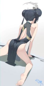 1girl absurdres artist_logo ass back back_cutout bare_arms bare_legs bare_shoulders barefoot black_gloves blue_archive blurry_edges china_dress chinese_clothes chromatic_aberration clothing_cutout dan_nako dress female_focus film_grain foot_out_of_frame from_behind gloves grey_background hair_bun hair_ornament half_gloves halo highres kisaki_(blue_archive) logo nape no_panties pelvic_curtain solo turtleneck turtleneck_dress