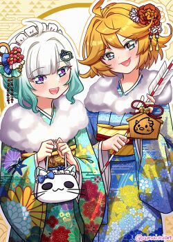 2girls :d ahoge amaimi animal_bag arrow_(projectile) bag blonde_hair blue_eyes blunt_bangs blush cat_bag commentary_request dokibird ema fang flower fur_collar gradient_hair green_hair hair_flower hair_ornament hairclip hamaya indie_virtual_youtuber japanese_clothes kimono long_sleeves maid_headdress mint_fantome multicolored_hair multiple_girls obi open_mouth purple_eyes sash short_hair skin_fang smile twitter_username virtual_youtuber wide_sleeves