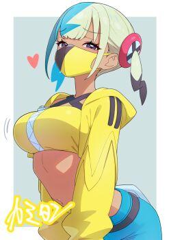 1girl blue_hair blue_shorts border breasts canari_(pokemon) commentary_request criss-cross_halter crop_top dark-skinned_female dark_skin eyelashes green_hair grey_background halterneck heart highres jacket kamidan large_breasts looking_at_viewer mask mouth_mask multicolored_hair navel nintendo open_clothes open_jacket outside_border pokemon pokemon_legends:_z-a purple_eyes shorts simple_background solo split-color_hair strapless tube_top two-tone_hair w white_border yellow_jacket yellow_tube_top