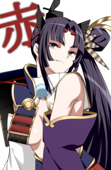 1girl armor bare_shoulders blue_eyes breasts fate/grand_order fate_(series) feather_hair_ornament feathers hair_ornament highres japanese_armor long_hair looking_to_the_side medium_breasts natumegu open_mouth pauldrons shoulder_armor side_ponytail simple_background single_pauldron smile smug sode solo thick_eyebrows underboob ushiwakamaru_(fate) ushiwakamaru_(second_ascension)_(fate) white_background