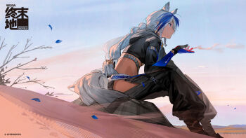 1girl animal_ears arclight_(arknights) arknights arknights:_endfield black_pants clothing_cutout crop_top dark-skinned_female dark_skin elbow_gloves from_side gloves half_gloves highres hip_vent horse_ears horse_girl horse_tail logo long_hair multicolored_hair official_art pants ponytail profile solo streaked_hair tail white_hair zhili_xingzou