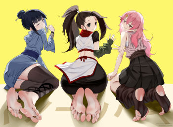 3girls absurdres barefoot benisumomo black_eyes black_hair blonde_hair brown_hair feet hair_bun highres ninja kunoichi_tsubaki_no_mune_no_uchi long_hair looking_at_viewer mokuren_(kunoichi_tsubaki_no_mune_no_uchi) multiple_girls one_eye_closed pink_eyes pink_hair ponytail senyahiro smile soles stirrup_footwear toes tsubaki_(kunoichi_tsubaki_no_mune_no_uchi) wink