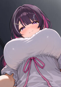 1girl absurdres azki_(hololive) black_hair blush breasts closed_mouth commentary_request from_below hair_ornament highres hololive large_breasts long_hair multicolored_hair otokucha pink_hair purple_eyes shirt smile solo virtual_youtuber white_hair white_shirt x_hair_ornament