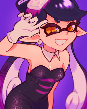 +_+ 1girl bare_shoulders black_hair breasts callie_(splatoon) callie_(squid_sisters_outfit)_(splatoon) dizzyocto earrings inkling jewelry jumping looking_at_viewer medium_breasts nintendo pointy_ears purple_background sleeveless splatoon_(series) teeth tentacle_hair twintails white_hair yellow_eyes