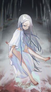 1girl absurdres baikongqikong barefoot blood blood_on_feet blue_eyes blue_ribbon colored_eyelashes commentary_request dress forehead full_body grey_hair hair_ribbon highres long_hair looking_at_viewer pandora_(re:zero) re:zero_kara_hajimeru_isekai_seikatsu ribbon smile solo very_long_hair white_dress
