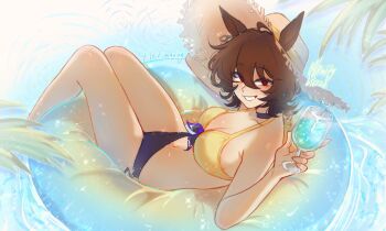 1girl absurdres agnes_tachyon_(umamusume) animal_ears artist_name bikini black_bikini breasts brown_hair brown_hat calamity_brezze cleavage commentary cup drinking_glass drinking_straw ears_through_headwear english_commentary grin hair_between_eyes hat highres holding holding_cup horse_ears horse_girl innertube looking_at_viewer medium_breasts on_innertube red_eyes smile solo straw_hat swim_ring swimsuit umamusume water yellow_bikini