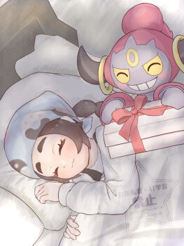 1girl :3 ansha_(pokemon) box closed_eyes closed_mouth commentary eyelashes gen_6_pokemon gift gift_box head_on_pillow highres holding holding_gift hoopa hoopa_(confined) indoors legendary_pokemon long_hair long_sleeves lying makaron_(mkrn_umauma) mythical_pokemon nintendo on_side pillow pokemon pokemon_legends:_z-a shirt sleeping smile under_covers watermark