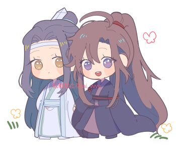 2boys :d ahoge amana_raika black_boots black_hair black_hanfu black_sash blue_sash blush_stickers boots brown_hair chibi chibi_only chinese_clothes closed_mouth couple eyelashes flower full_body grass hanfu headband high_ponytail holding_hands lan_wangji long_hair long_sleeves looking_at_viewer male_focus modao_zushi multiple_boys open_mouth ponytail purple_eyes red_sash robe sash sidelocks simple_background smile standing teeth topknot twitter_username very_long_hair wei_wuxian white_background white_boots white_hanfu white_headband wide_sleeves xiao_guan_(headdress) yaoi yellow_eyes