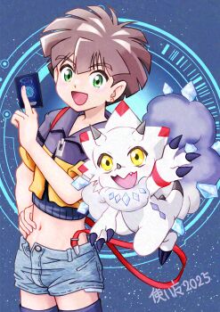 Rule 34 | 1boy, absurdres, amanokawa hiro, black jacket, blue background, blue shorts, brown hair, card, commentary request, cosplay, cowboy shot, cropped jacket, digimon, digimon alysion, digimon card game, digimon ghost game, gammamon, gemmon, gemmon (cosplay), green eyes, highres, holding, holding card, hondo kanata, hondo kanata (cosplay), jacket, midriff, navel, orange jacket, short hair, short shorts, shorts, simple background, trading card, triceratops, tsukaima (vfcou)