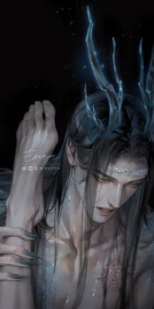 2boys artist_name barefoot black_background black_hair blue_nails blue_scales branded collarbone commentary dragon_boy dragon_horns eastern_dragon_horns english_commentary ereyz eyelashes feet fingernails glowing_horns headband holding_another's_ankle horns implied_sex kemonomimi_mode lan_wangji light_particles long_fingernails long_hair looking_down male_focus modao_zushi monster_boy monsterification multiple_boys nail_polish nude open_mouth out_of_frame parted_lips pectorals scales scar scar_on_chest sharp_fingernails solo_focus toenails toes upper_body water_drop watermark wei_wuxian wet white_headband yaoi yellow_eyes