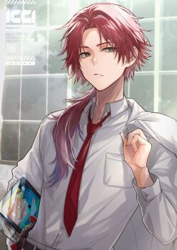 1boy absurdres alternate_costume closed_mouth green_eyes highres holding holding_jacket holding_unworn_clothes icci_1 jacket jacket_on_shoulders lauren_iroas long_hair long_sleeves looking_to_the_side male_focus necktie nijisanji parted_bangs ponytail red_necktie shirt shirt_tucked_in side_ponytail solo unworn_jacket upper_body virtual_youtuber white_jacket white_shirt