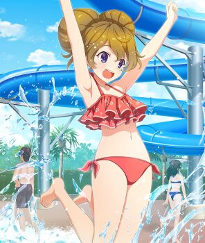 1boy 2girls :d armpits arms_up ass barefoot bikini black_hair blue_bikini blue_eyes blue_sky breasts brown_hair cleavage clenched_hand cloud collarbone day dot_nose double_bun floral_print floral_print_bikini game_cg grey_male_swimwear hair_bun hand_on_own_hip jumping kagami_mimi_(toji_no_miko) male_swimwear marking_on_cheek medium_hair multiple_girls navel official_art open_mouth outdoors palm_tree print_bikini red_bikini ruffle_bikini side-tie_bikini_bottom sky smile solo_focus splashing swim_trunks swimsuit teeth third-party_source toji_no_miko toji_no_miko:_kizamishi_issen_no_tomoshibi topless_male tree upper_teeth_only water_slide waterpark