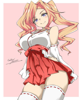 1girl bare_shoulders blonde_hair blue_eyes blush breasts commentary_request cowboy_shot detached_sleeves drill_hair gakky hair_ornament hakama hakama_skirt highres honolulu_(kancolle) japanese_clothes kantai_collection large_breasts long_hair looking_at_viewer miniskirt nontraditional_miko pink_background ribbon-trimmed_sleeves ribbon_trim skirt smile solo thighhighs twin_drills white_thighhighs wide_sleeves