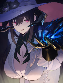 1girl absurdres black_gloves black_hair breasts cleavage closed_mouth commentary demon_girl demon_horns dress gloves hat highres honkai:_star_rail honkai_(series) horns large_breasts long_hair looking_at_viewer mole mole_under_eye oro_(lsg0624) red_eyes sidelocks smile solo the_dahlia_(honkai:_star_rail) very_long_hair white_dress white_hat