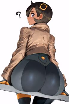 1girl ? ass black_bodysuit black_hair bodysuit brown_coat coat commentary_request dark-skinned_female dark_skin emma_(pokemon) from_behind hair_ornament long_sleeves looking_at_viewer looking_back nintendo pokemon pokemon_legends:_z-a purple_eyes short_hair simple_background sitting solo twitter_username unadon white_background