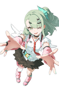 1girl absurdres asymmetrical_bangs awa_nori backpack badge bag black_choker black_skirt boots chinese_commentary choker collared_shirt commentary_request detached_sleeves frills full_body green_eyes green_hair hair_ornament hairclip heart heart_hair_ornament highres jewelry leg_warmers looking_at_viewer loose_socks medium_hair multicolored_eyes nail_polish necktie one_eye_closed one_side_up open_mouth puffy_sleeves red_necktie ring shirt shoes short_sleeves simple_background single_thighhigh skirt smile socks solo standing star_(symbol) sunna_(zenless_zone_zero) thigh_strap thighhighs virtual_youtuber white_background white_shirt wings yellow_eyes zenless_zone_zero