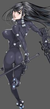 1girl absurdres black_bodysuit black_hair bodysuit bouncing_breasts breasts brown_eyes from_behind full_body gantz gantz_suit gantz_sword grey_background gun highres holding holding_gun holding_sword holding_weapon large_breasts latex latex_bodysuit leg_up lips long_hair looking_at_viewer looking_back official_art oku_hiroya shimohira_reika sidelocks simple_background skin_tight solo standing sword weapon x-rifle