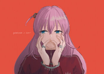 1girl absurdres black_jacket blue_eyes bocchi_the_rock! bracelet commentary_request gotoh_hitori gucci hair_between_eyes hands_on_own_face highres jacket jewelry long_sleeves multiple_rings one_side_up pink_hair ring saltyacurry simple_background solo track_jacket white_background