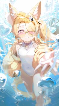 1girl animal_ear_fluff animal_ears bare_legs bare_shoulders blonde_hair blue_archive breasts bubble clothing_cutout collarbone covered_navel diamond_cutout dot_nose extra_ears fox_ears fox_girl fox_tail grin hair_over_one_eye highleg highleg_one-piece_swimsuit highres jacket loli long_hair long_sleeves looking_at_viewer no_halo off_shoulder offering_hand official_alternate_costume one-piece_swimsuit one_eye_covered open_clothes open_jacket outstretched_arm pink_eyes reaching reaching_towards_viewer sandals seia_(blue_archive) seia_(swimsuit)_(blue_archive) side_ponytail sidelocks small_breasts smile solo sunglasses swimsuit tail thighs tinted_eyewear underwater very_long_hair very_long_tail visor_cap water white_one-piece_swimsuit yellow-tinted_eyewear yellow_jacket yellow_sandals yellow_visor yonago_miko