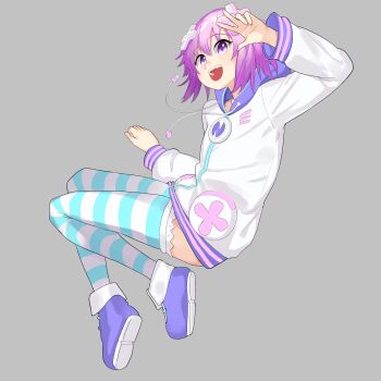 1girl absurdres choker commentary d-pad d-pad_hair_ornament english_commentary grey_background hair_ornament highres hood hoodie neptune_(neptunia) neptune_(series) open_mouth purple_eyes purple_hair rururudenko short_hair simple_background socks solo striped_clothes striped_socks striped_thighhighs thighhighs usb v white_choker
