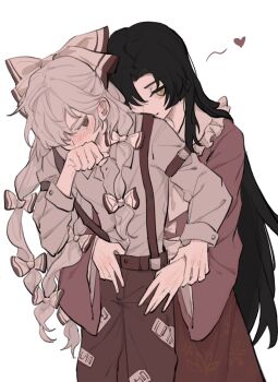 2girls black_hair blush fujiwara_no_mokou heart highres houraisan_kaguya multiple_girls red_eyes shiye_hong smile tagme touhou yellow_eyes