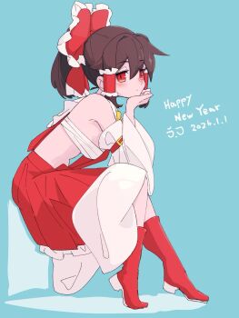 1girl 2026 ascot blue_background boots bow breasts brown_hair chest_sarashi closed_mouth commentary detached_sleeves frilled_bow frilled_hair_tubes frilled_skirt frills hair_bow hair_tubes hakurei_reimu happy_new_year head_on_hand head_rest highres knee_boots large_breasts long_hair looking_at_viewer new_year red_boots red_bow red_eyes red_skirt ryouryou sarashi simple_background sitting skirt skirt_set solo touhou yellow_ascot