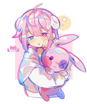 1boy absurdres blue_eyes blush drowsy heterochromia highres hood hoodie horns long_sleeves male_focus original pale_skin pink_hair rabbit raito-kun_(uenomigi) ram_horns red_eyes sleepy solo solo_focus stuffed_toy tired trap uenomigi