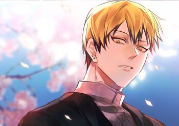 1boy black_hair blonde_hair blurry blurry_background cherry_blossoms closed_mouth colored_tips commentary_request earrings hair_between_eyes highres japanese_clothes jewelry jujutsu_kaisen looking_at_viewer male_focus multicolored_hair short_hair sky solo streaked_hair teeth two-tone_hair xingkon818 yellow_eyes zen&#039;in_naoya