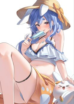 1girl animal_ears bikini blue_hair blush breasts cleavage commentary_request food food_on_body food_on_breasts hat highres holding holding_food holding_popsicle hololive large_breasts long_hair looking_at_viewer melting_popsicle multicolored_hair navel off-shoulder_bikini off_shoulder parted_lips pekomama pekomon_(usada_pekora) pendora1022 popsicle rabbit_ears rabbit_girl red_eyes short_eyebrows simple_background skindentation solo stomach streaked_hair sun_hat swimsuit thigh_strap virtual_youtuber white_background white_bikini white_hair