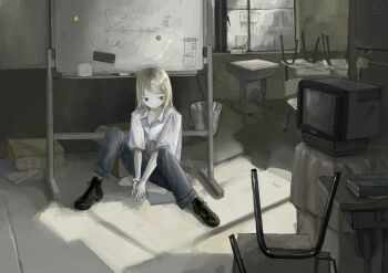 1girl absurdres bin_jiang blonde_hair box brown_eyes bucket cardboard_box chair commentary desk highres original school school_chair school_desk solo television whiteboard