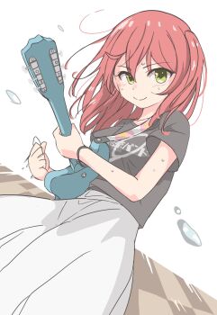 1girl black_shirt blush bocchi_the_rock! commentary_request electric_guitar gibson_les_paul green_eyes guitar highres holding holding_guitar holding_instrument holding_plectrum instrument kita_ikuyo kureijii_saiko one_side_up plectrum red_hair shirt short_sleeves skirt smile solo sweat t-shirt white_background white_skirt