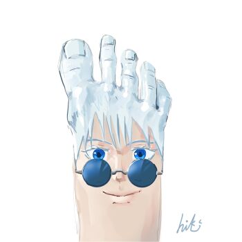 1boy anatomical_nonsense artist_name blue_eyes choppy_bangs closed_mouth commentary english_commentary english_text eyelashes feet foot_focus gojou_satoru highres hikimango jujutsu_kaisen looking_at_viewer male_focus nose round_eyewear signature smile solo toenails toes what white_background white_hair